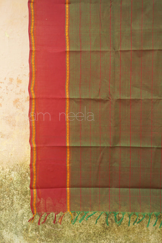 Dark olive and maroon Chettinad cotton dupatta | Niram Neela