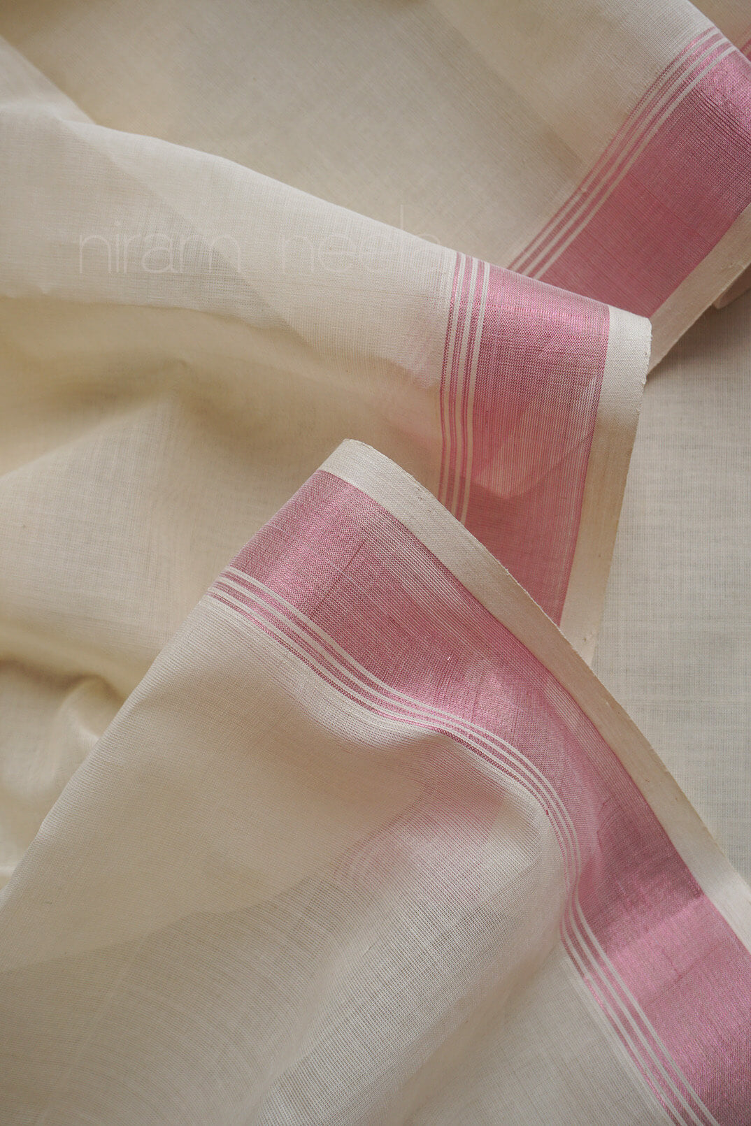 Ivory and metallic pink stripe Kasavu cotton saree | Kasavu saree by Niram Neela