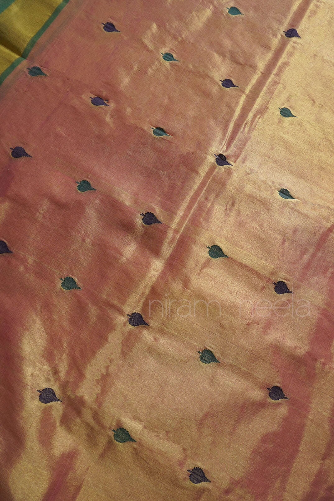 Pink and green handloom Venkatagiri jamdani cotton saree for women from Niram Neela online