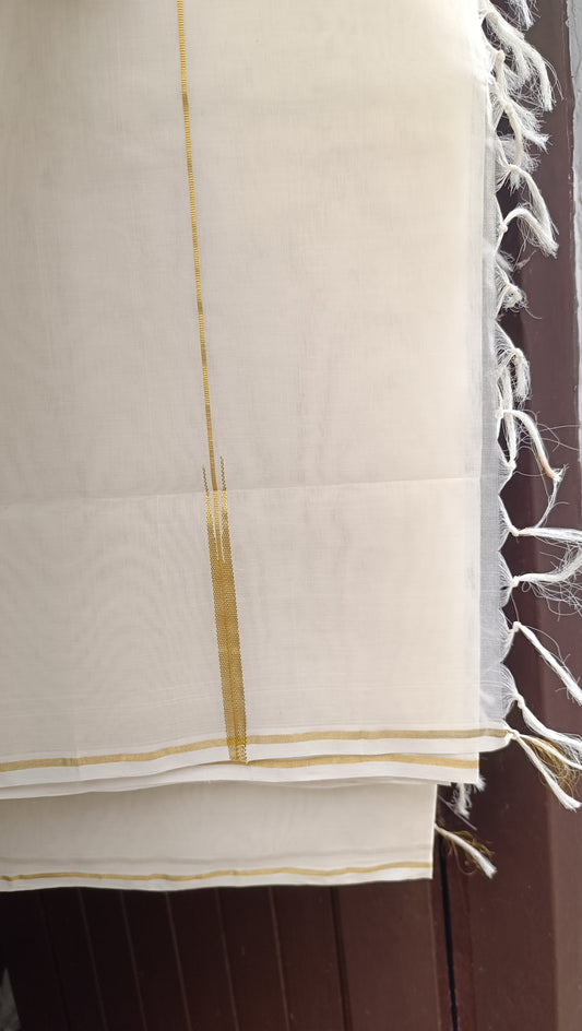 Ivory and gold puliyilakkkara saree