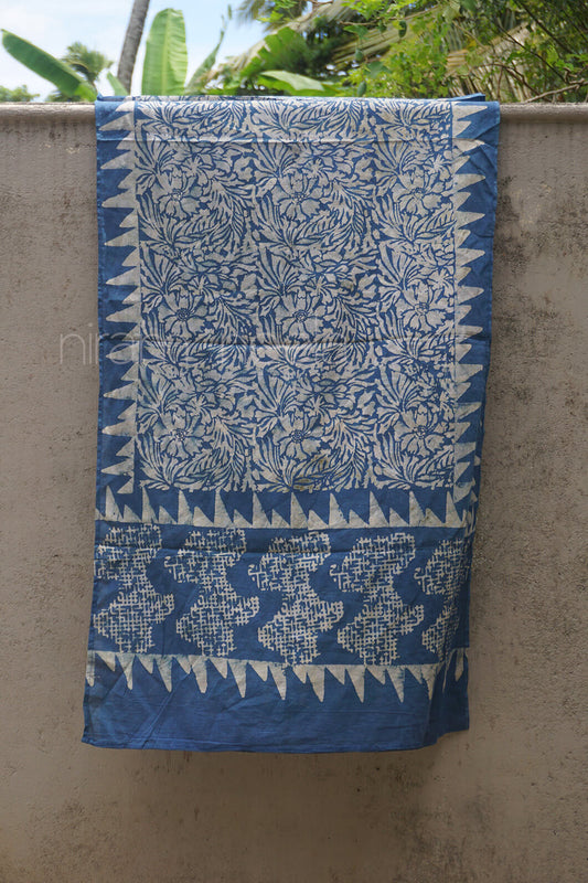 Indigo batik cotton stole | Niram Neela