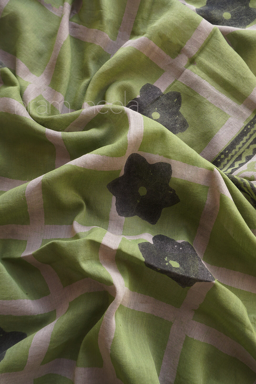Green cotton Batik print saree | Niram Neela