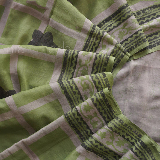 Green cotton Batik print saree | Niram Neela