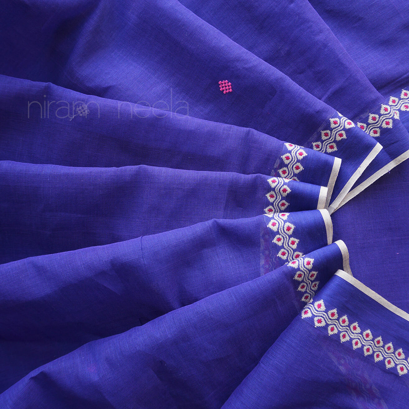 Blue and pink Begumpuri cotton saree | Niram Neela