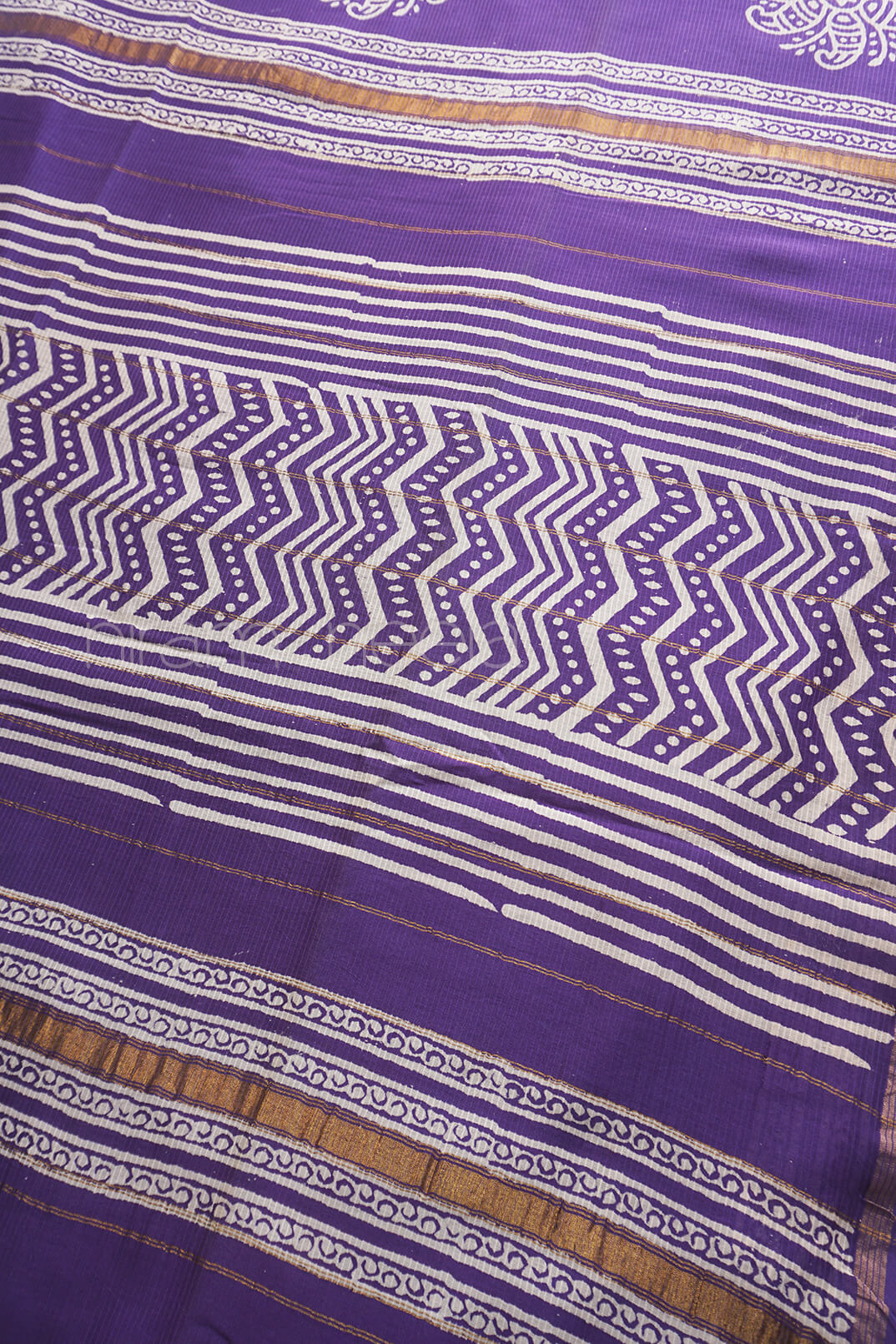 Violet and white printed Chanderi silk cotton saree | Printed silk sarees by Niram Neela