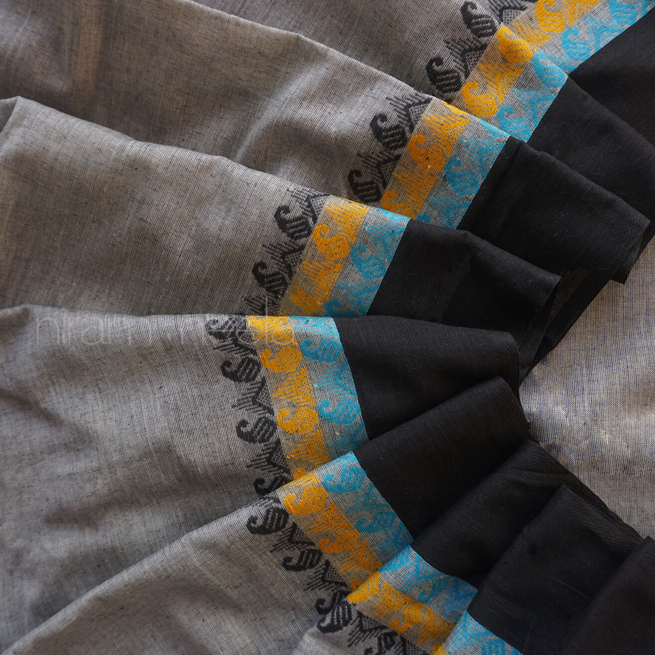 Grey and blue Dhaniakhali cotton saree | Niram Neela