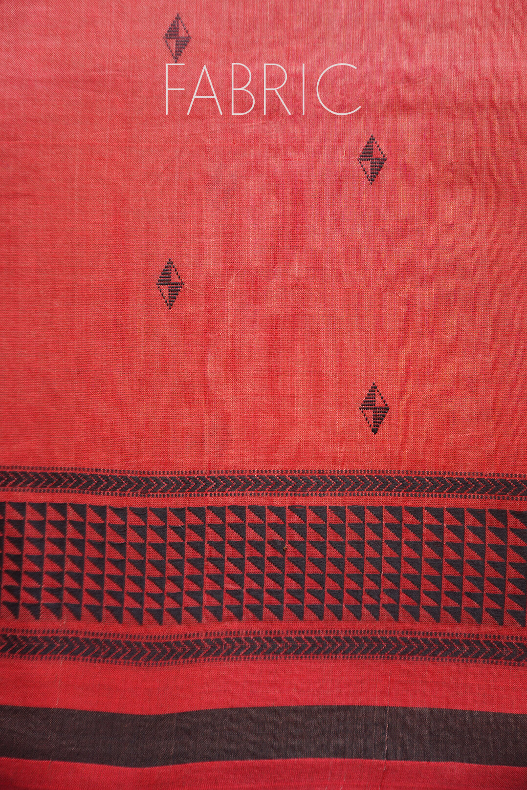 Red and black Sausar cotton saree - Niram Neela