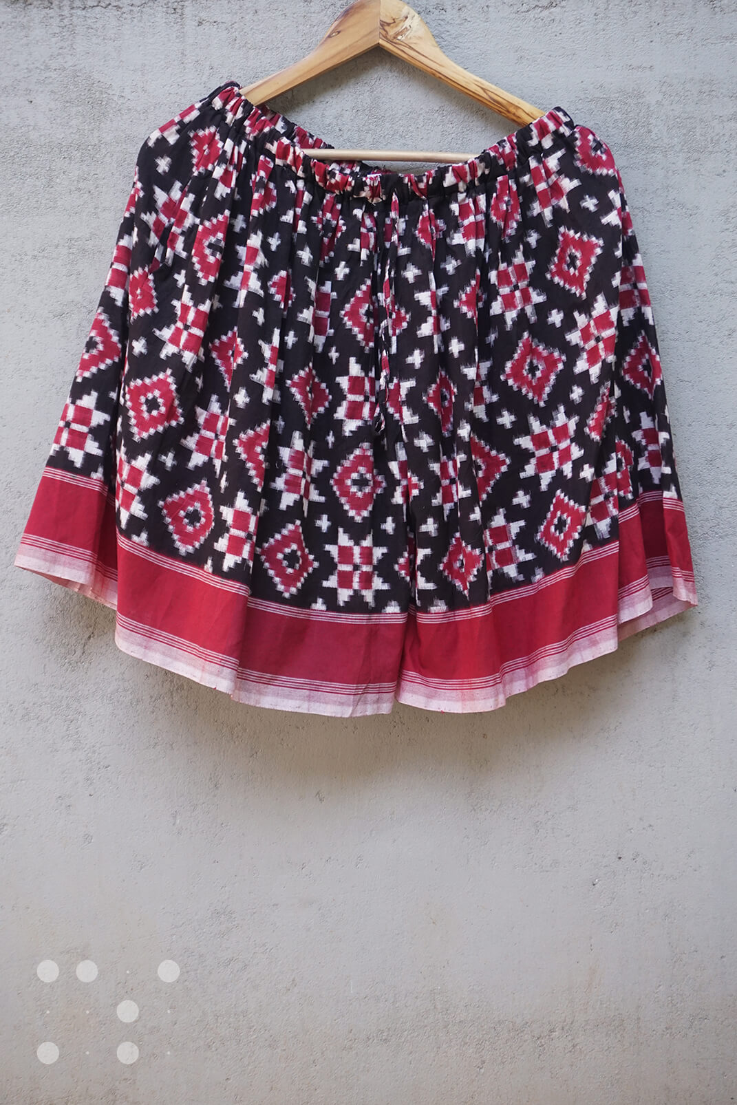 Mini culottes in Telia rumal - Braille by Niram Neela 
