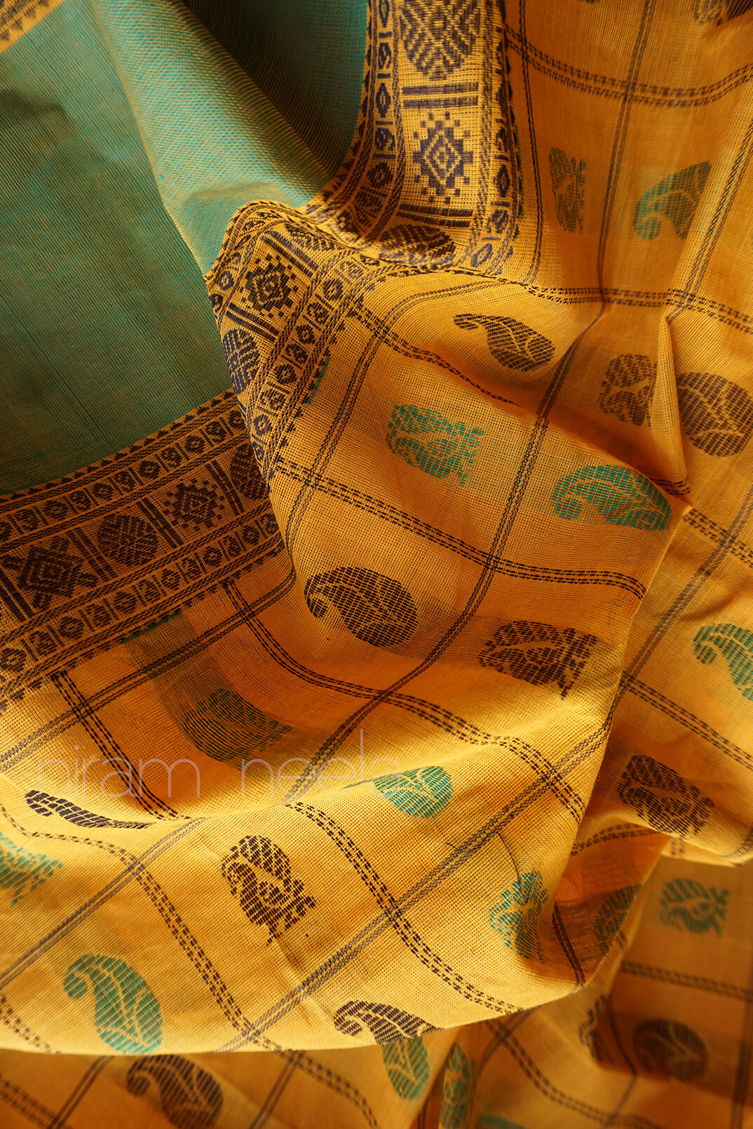 Yellow and green aayiram butta Kanjivaram cotton saree - Niram Neela