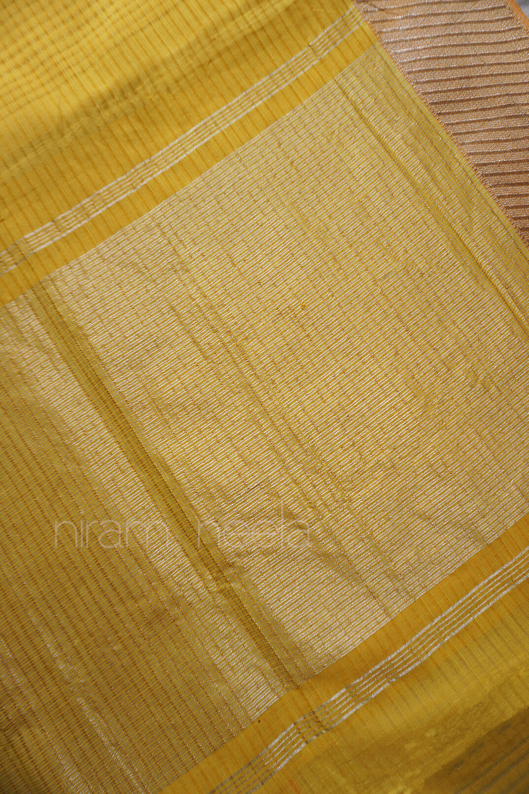 Yellow and silver Mangalagiri cotton saree by Niram Neela
