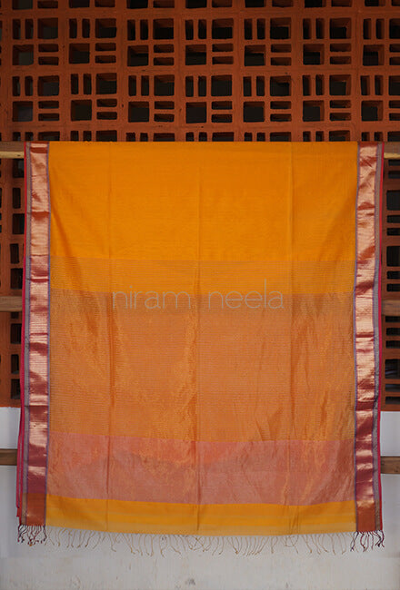 Yellow and pink Maheshwari silk cotton saree - Niram Neela