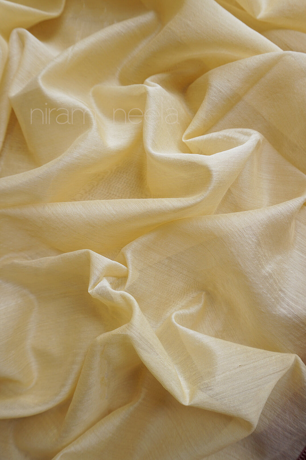 Cream and red Maheshwari silk cotton saree | Workwear sarees by Niram Neela
