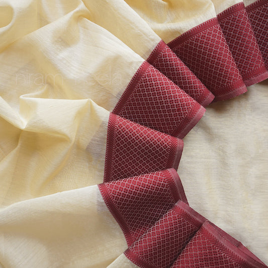 Cream and red Maheshwari silk cotton saree | Workwear sarees by Niram Neela