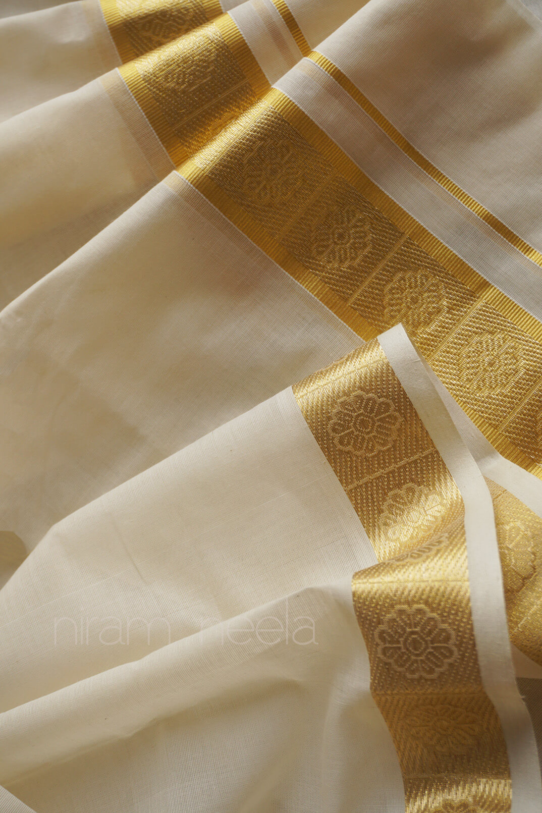 Ivory,gold and silver flower double mundu |  Men's dhoti