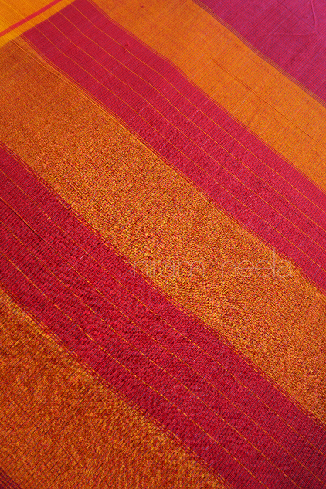 Red and yellow Patteda anchu cotton saree | Niram Neela