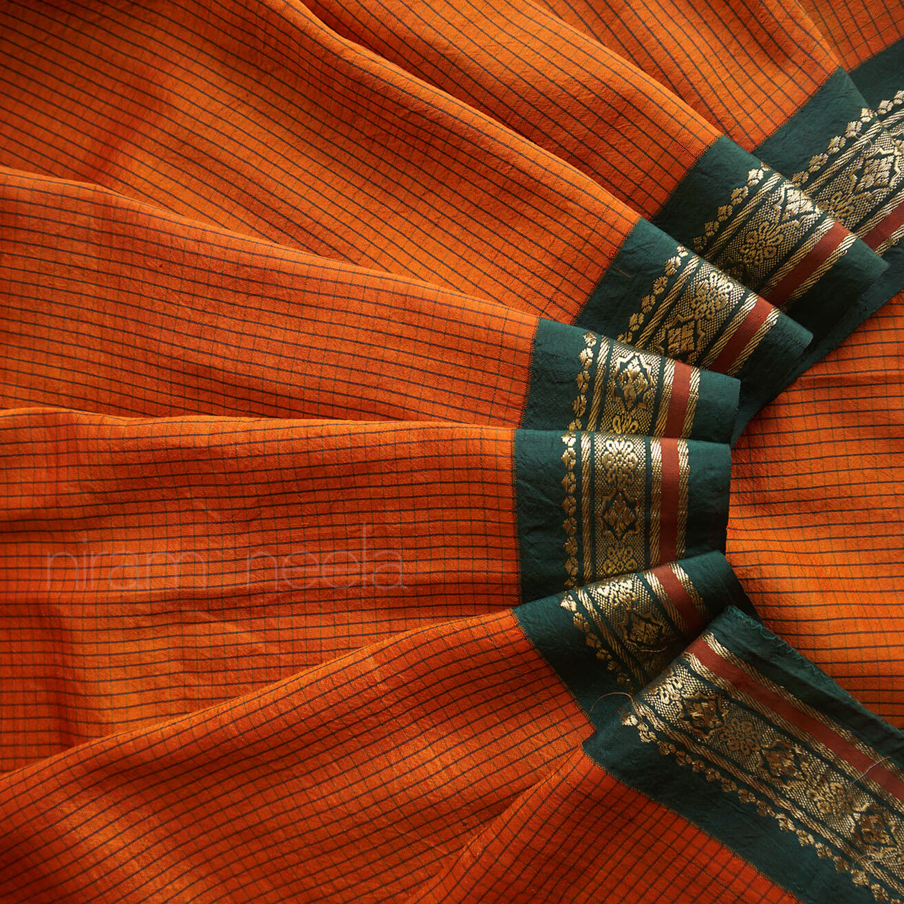 Pre-loved orange and green Kanjivaram pure silk saree | Niram Neela