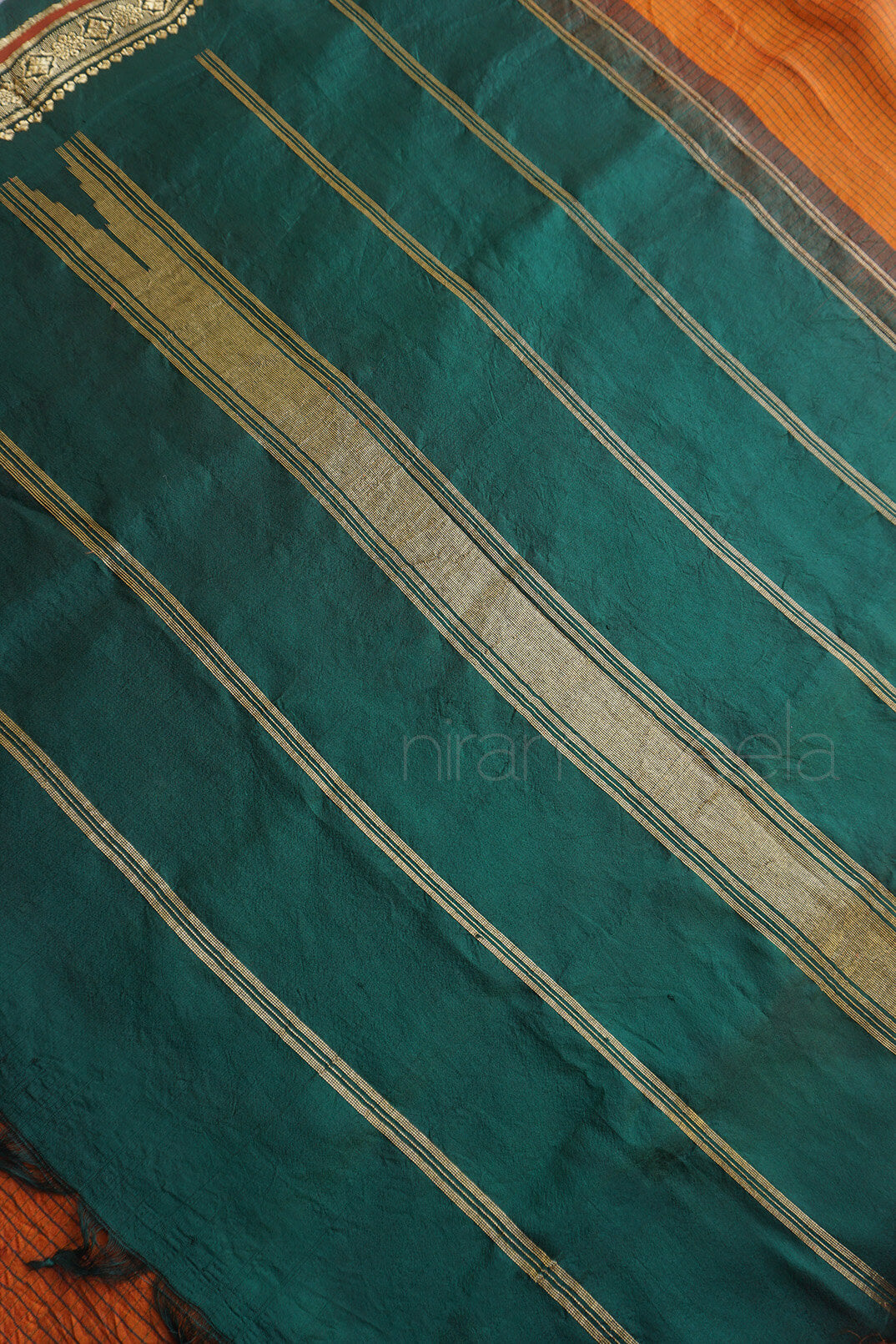 Pre-loved orange and green Kanjivaram pure silk saree | Niram Neela